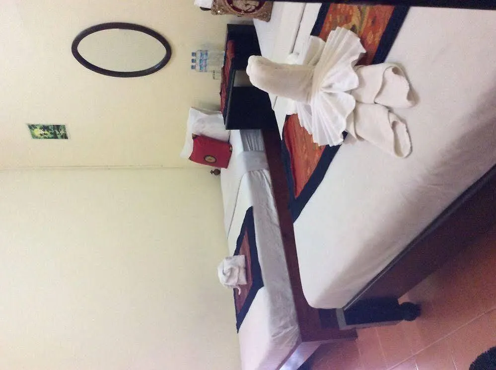 Villa Luang Sokxay Luang Prabang 2*,